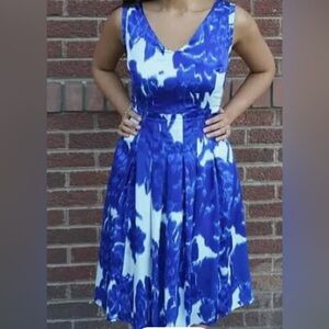 Jones New York Blue and White Sleeveless Dress